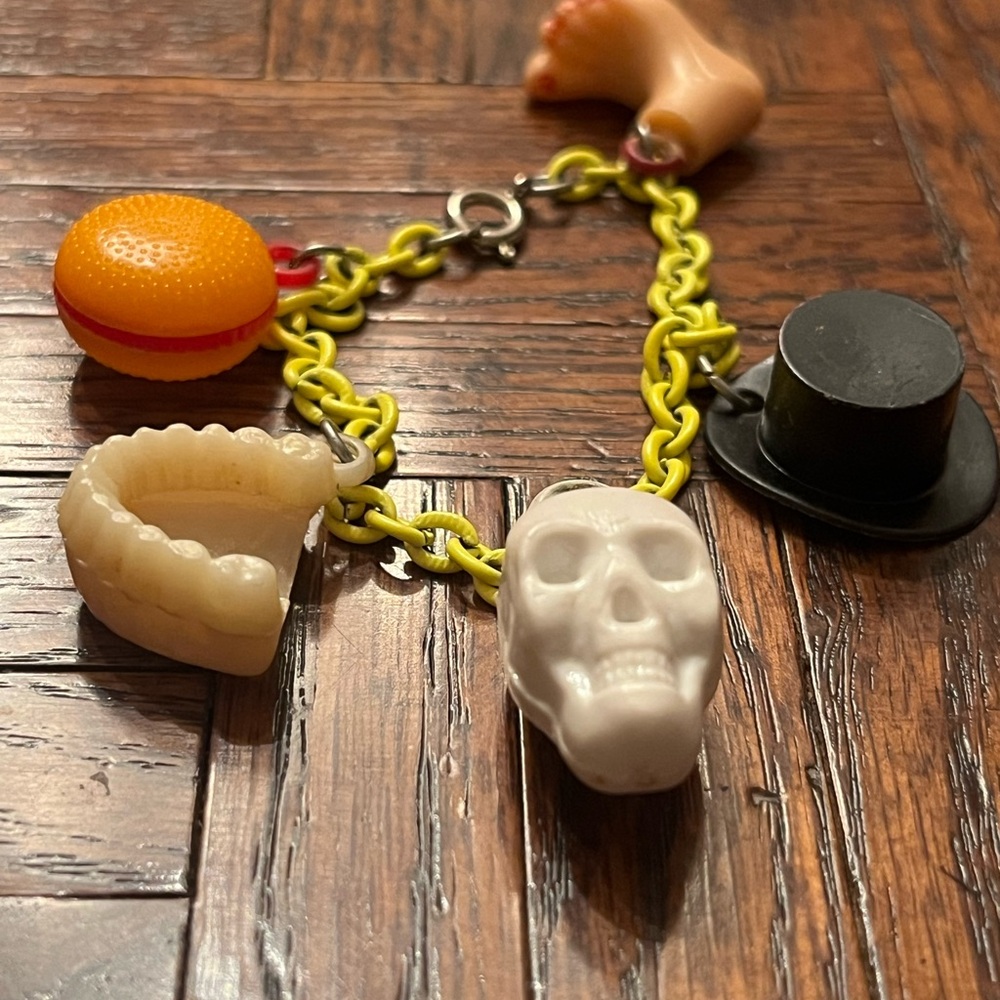 Yellow vintage 1980s Charm Bracelet